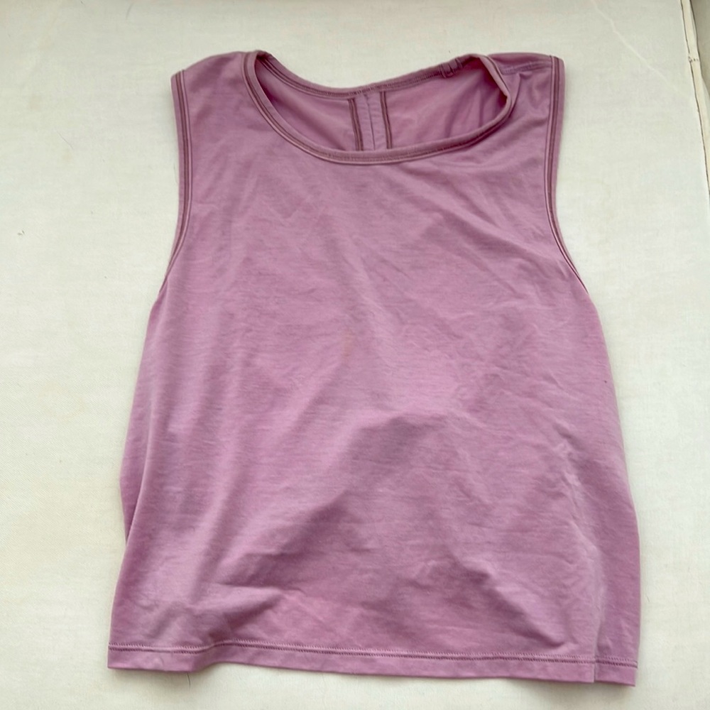 Lululemon Crop Tank with Cinched Back Size 4